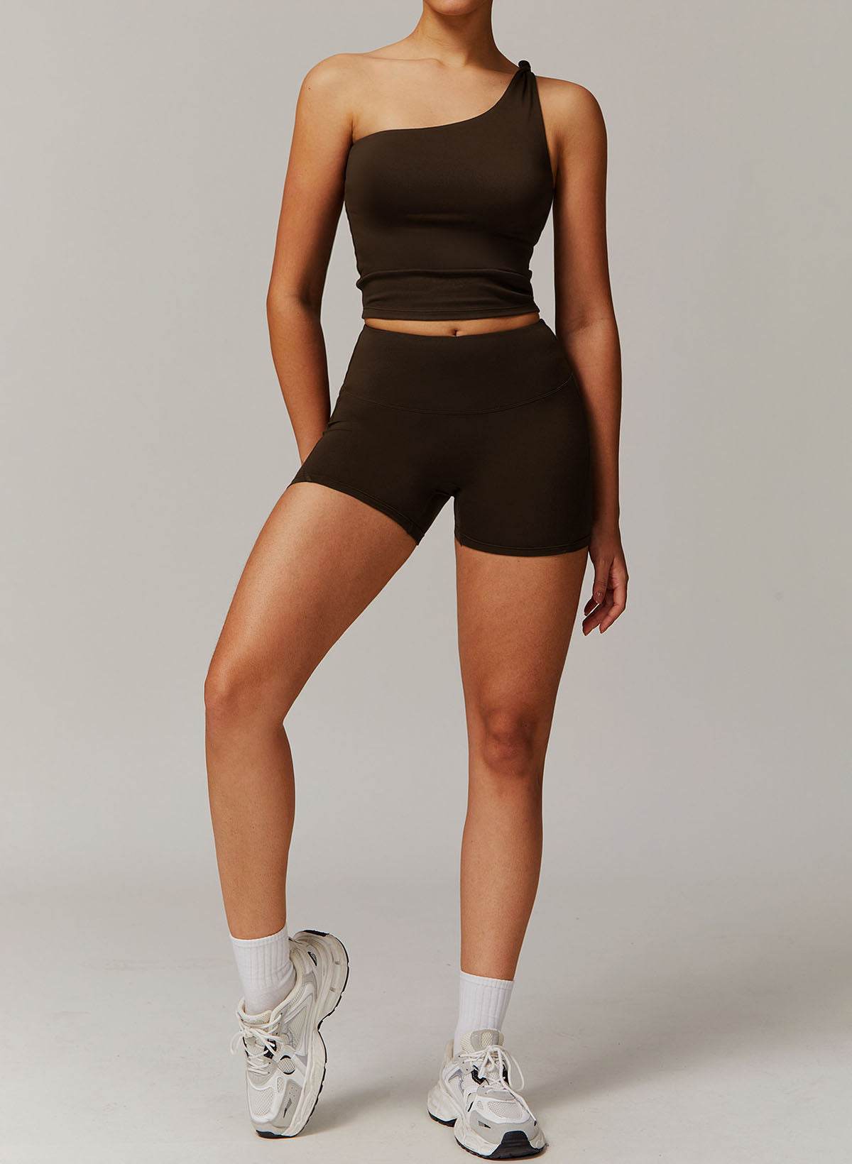 Active Wear Set with One Shoulder Knot Design Tank Top and Shorts