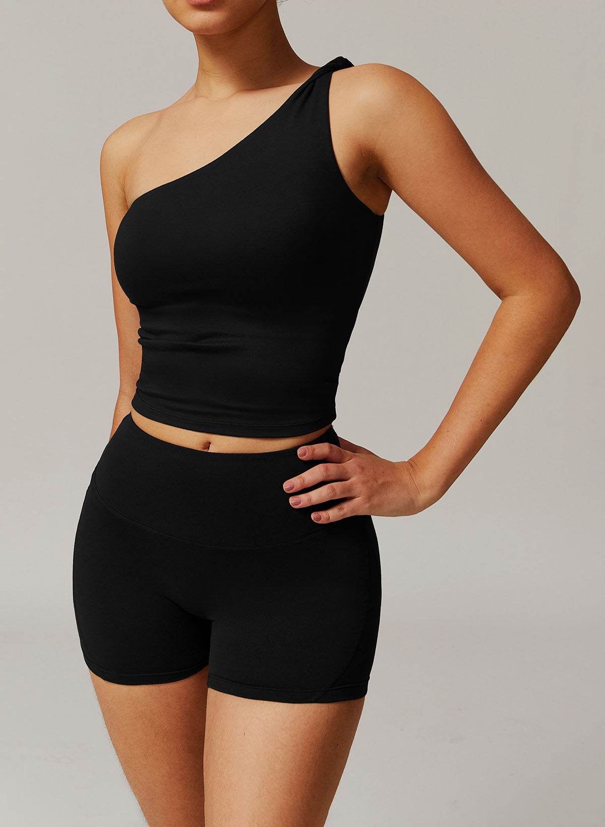 Active Wear Set with One Shoulder Knot Design Tank Top and Shorts