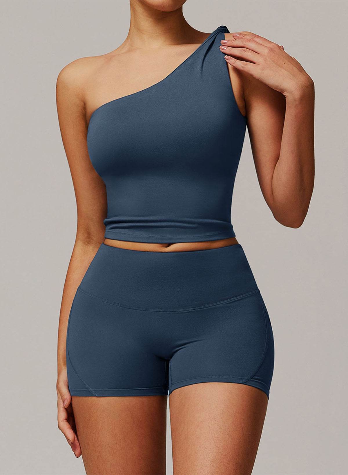 Active Wear Set with One Shoulder Knot Design Tank Top and Shorts